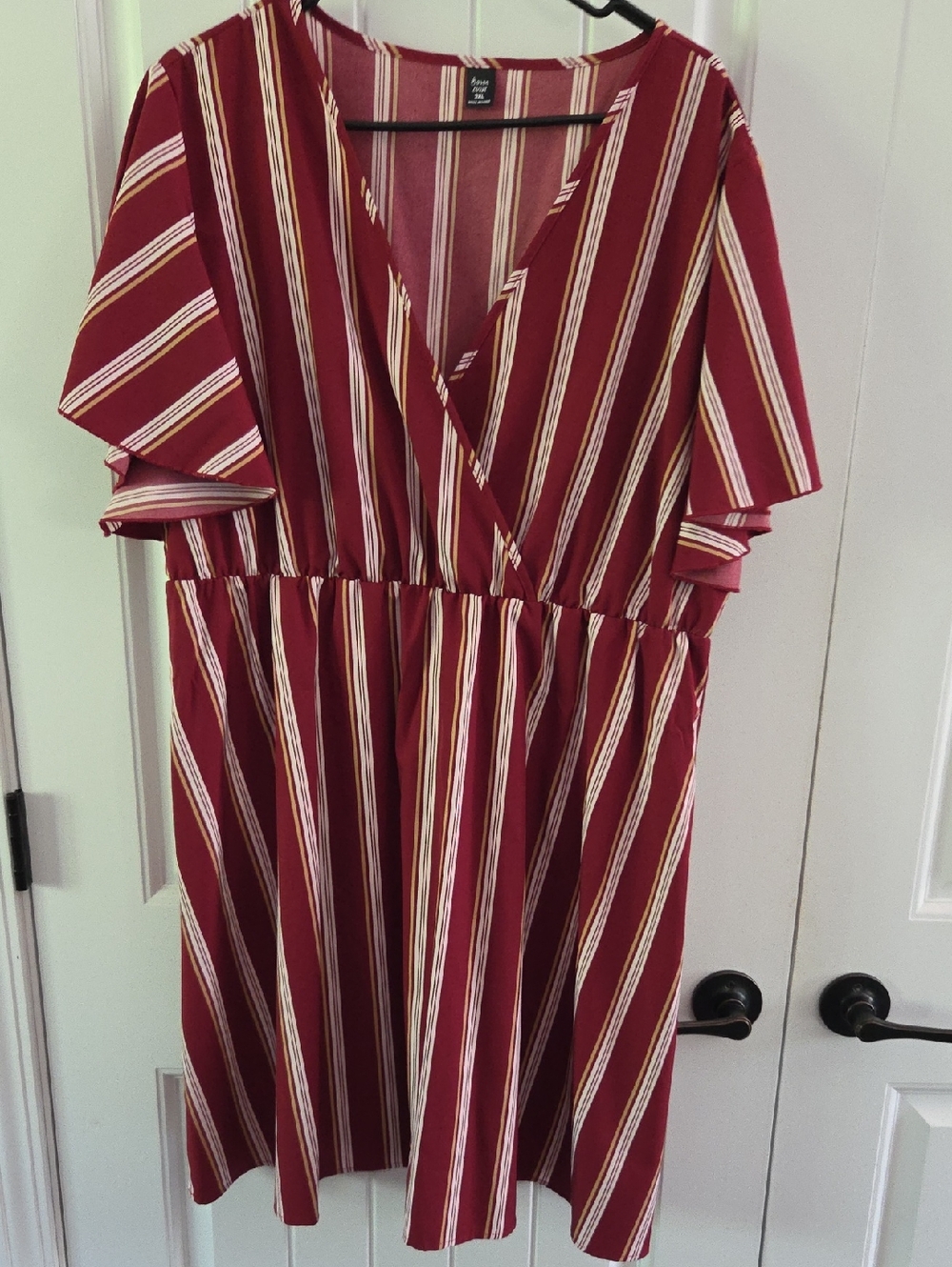Plus Size Red Striped V-Neck Dress